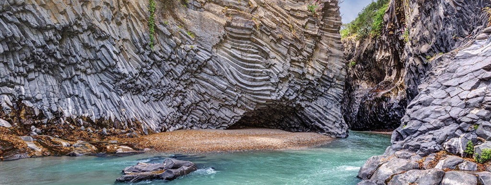 Alcantara gorges and Etna tour