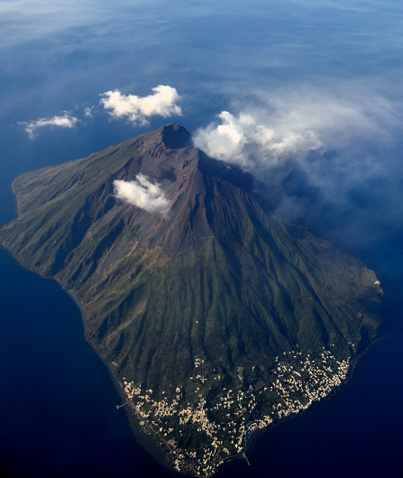 Stromboli and Aeolian Island Trip by helicopter